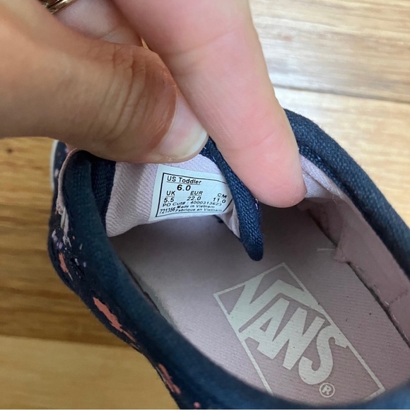 Vans Size 6 Toddler Navy with Pink Paint Splatter - Picture 5 of 5